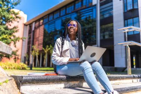 Over 100 online high school courses